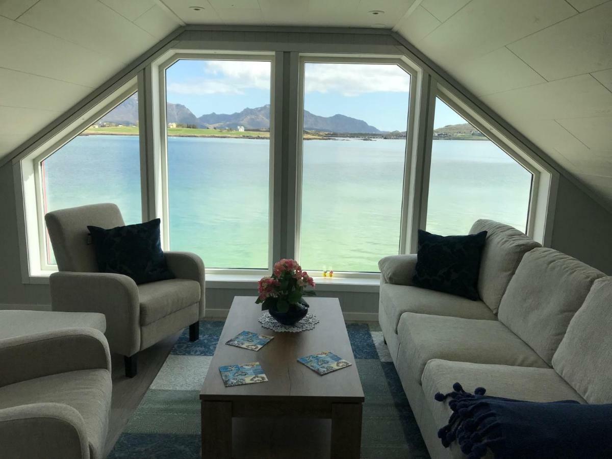 Luxurious Cabin By The Waterfront Лекнес Экстерьер фото